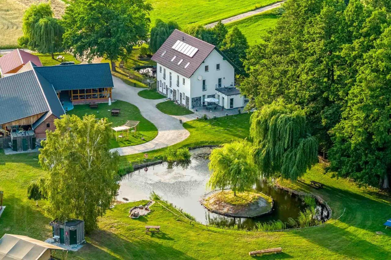 Landgut Voigtsmuehle Hotell Friedland  Eksteriør bilde